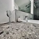 Zum Kalmbach شقة